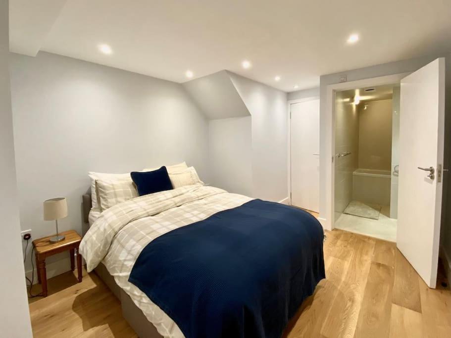 2Bdr Modern Apartment In Hammersmith West London Exterior photo